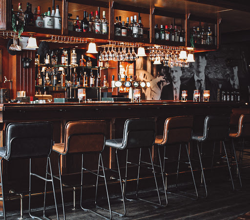 The Old Fashioned Cocktails & Bites